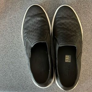 Gucci slip ons